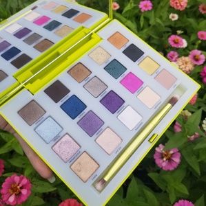 Urban Decay Vice LTD